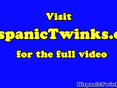 Latin twinks facialized in threeway